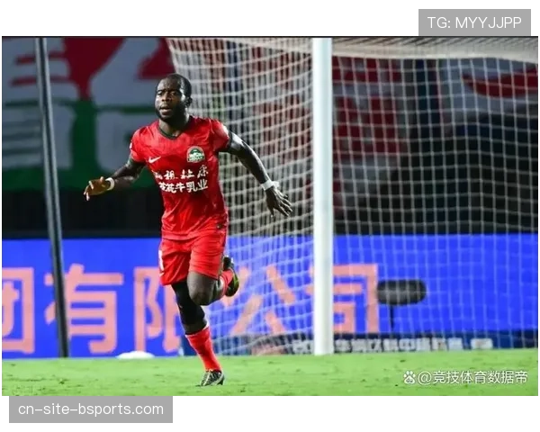 阿奇姆彭四十七分钟制胜球 大连英博把握有限机会能力突出